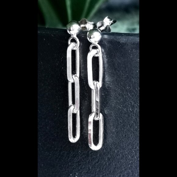 NWT Sterling Silver paperclip link dangle earrings - Picture 3 of 5